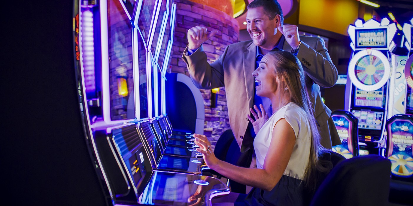 Glossary of Essential Gambling Terms | Slot Machine | Kiowa Casino